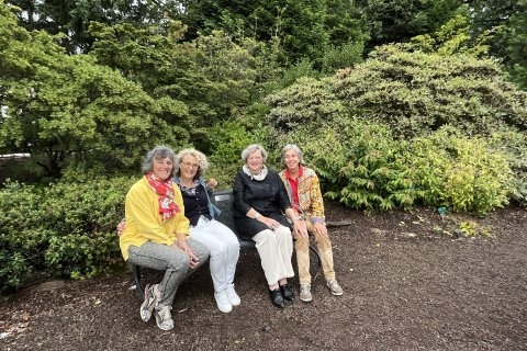 Geadopteerde bankje Botanische Tuinen