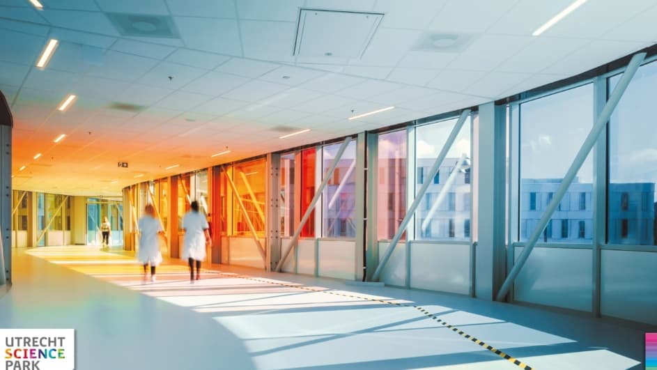 Prinses Maxima Centrum-WKZ-loopbrug