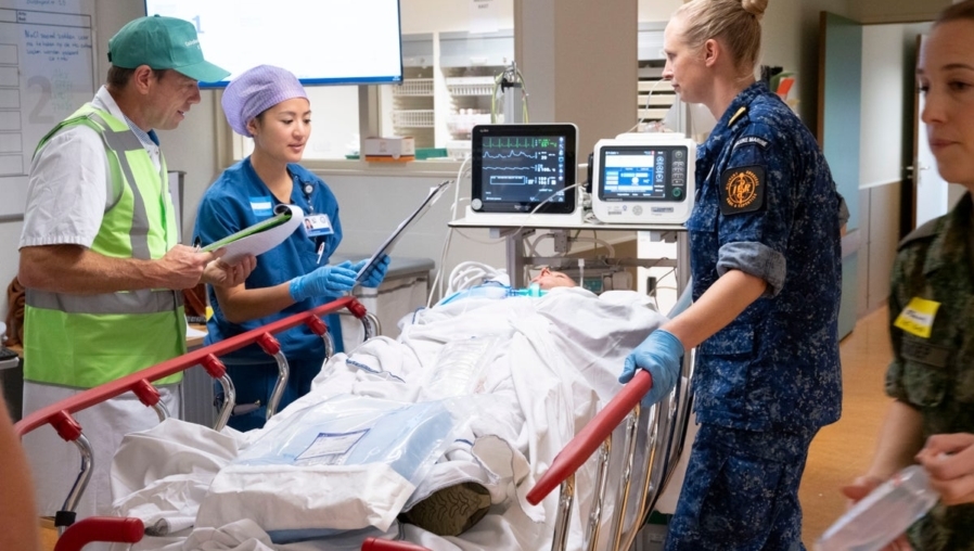 Ziekenhuis, UMC Utrecht, bed, artsen