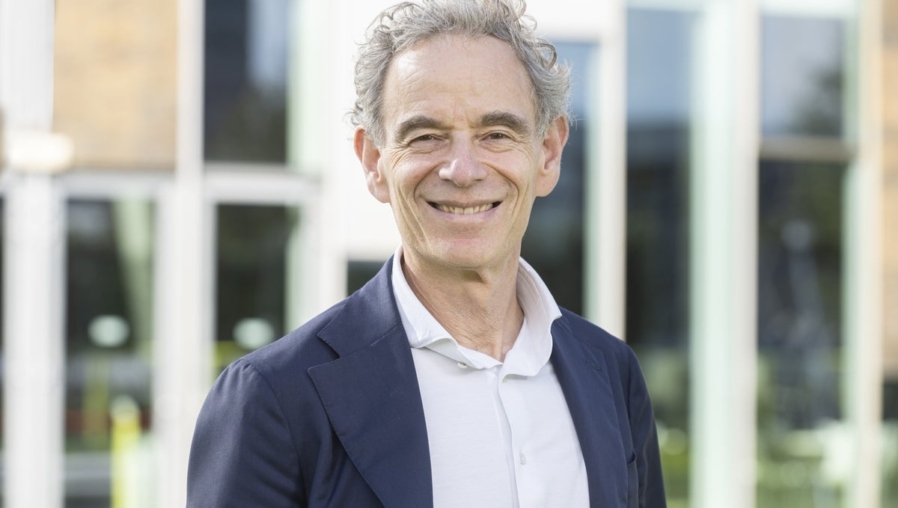 Louis Bont_portret_september 2025